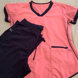 Scrubs set